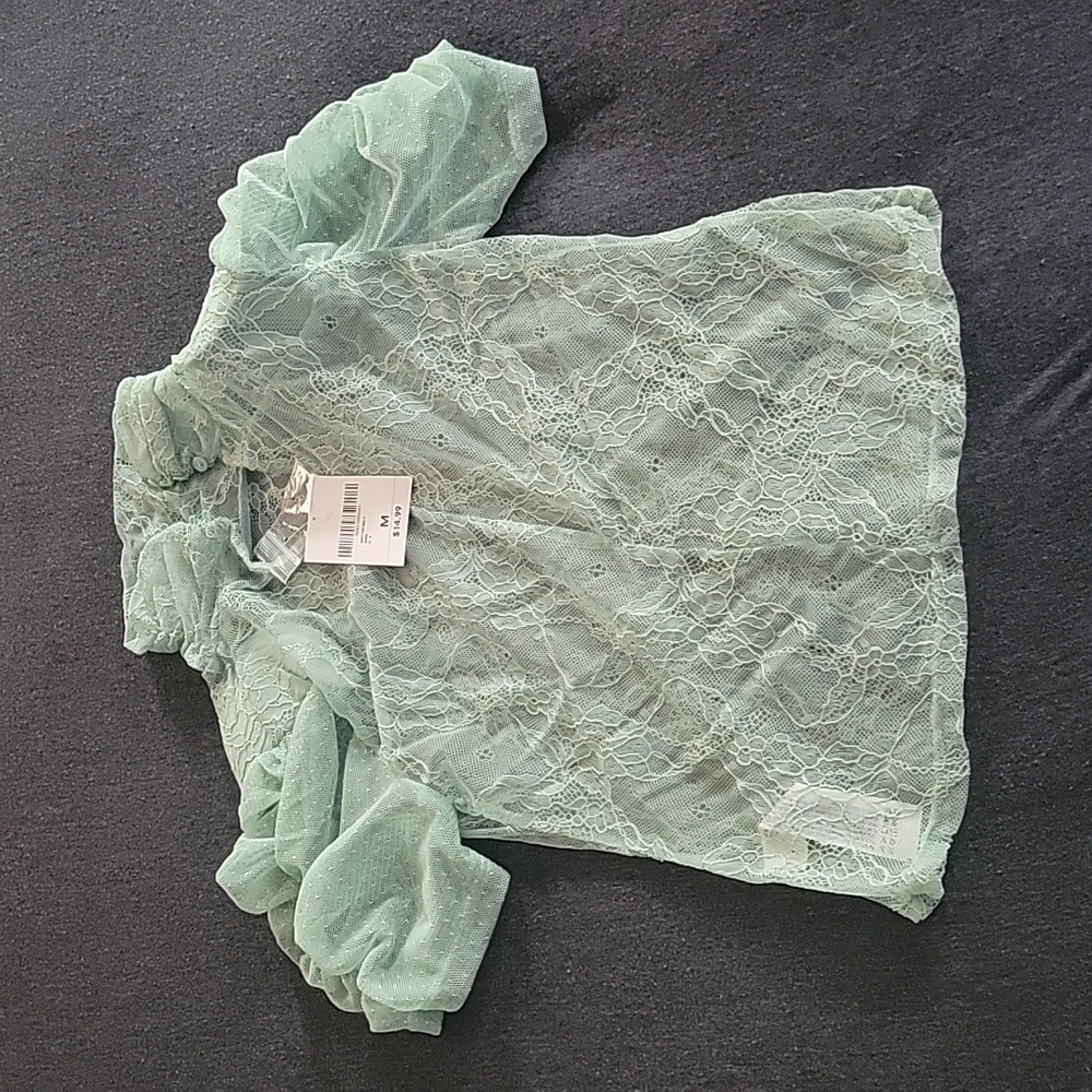 Lace top